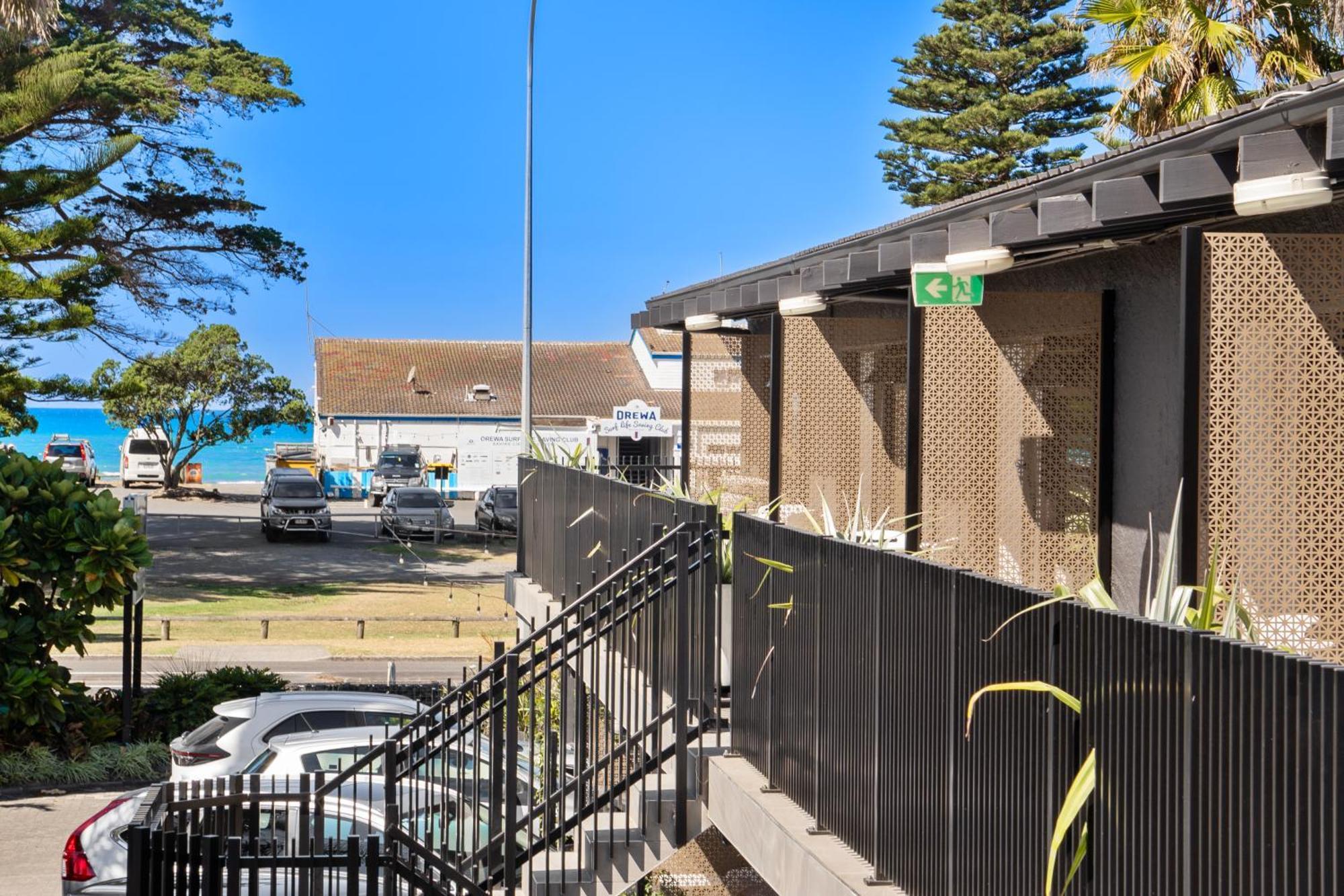 Orewa Beachcomber Exterior foto